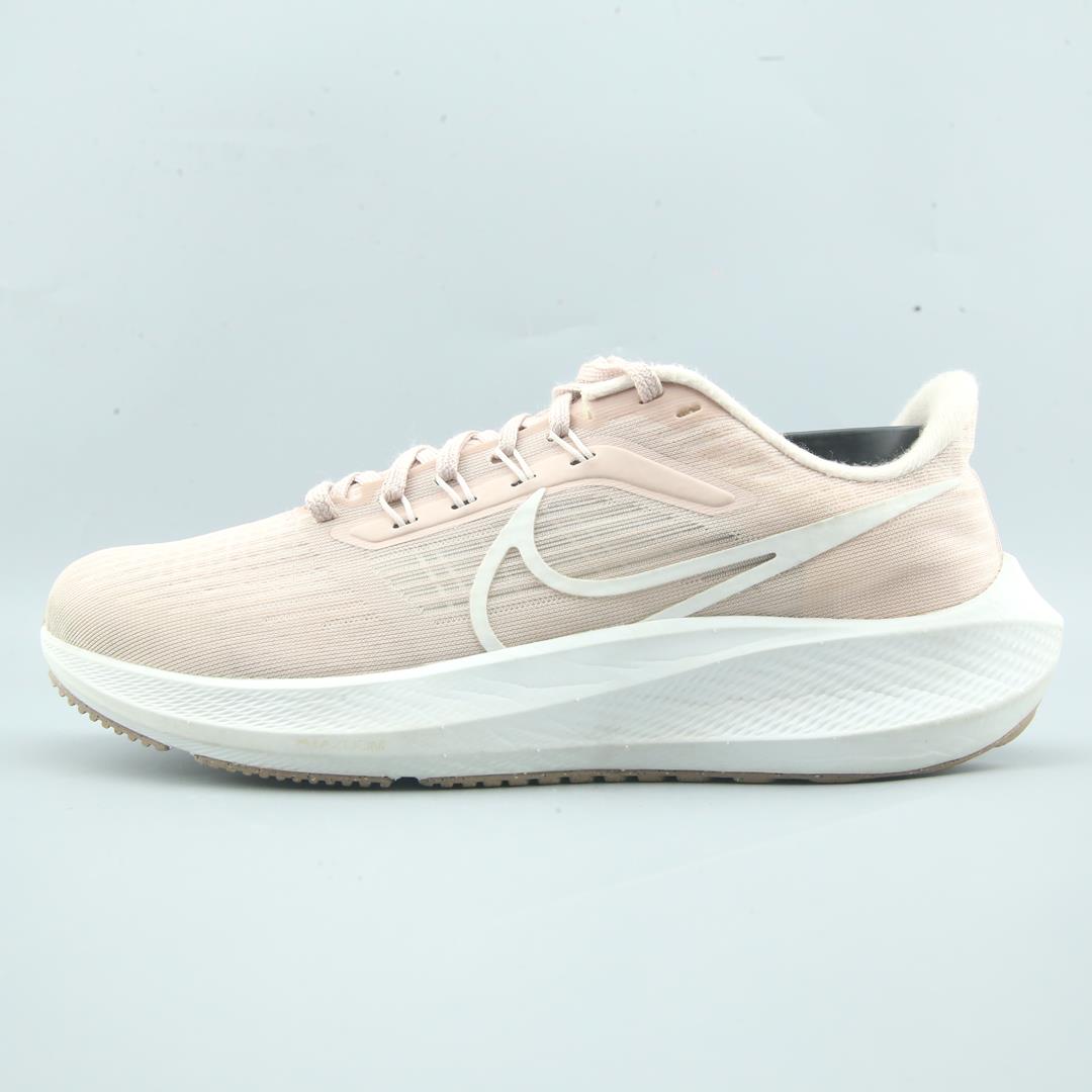 NIKE AIR ZOOM PEGASUS 39