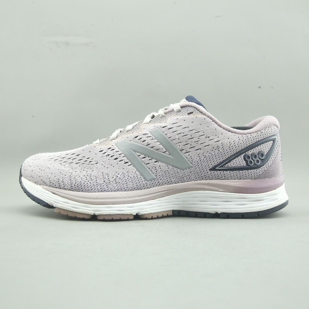 NEW BALANCE 880V9