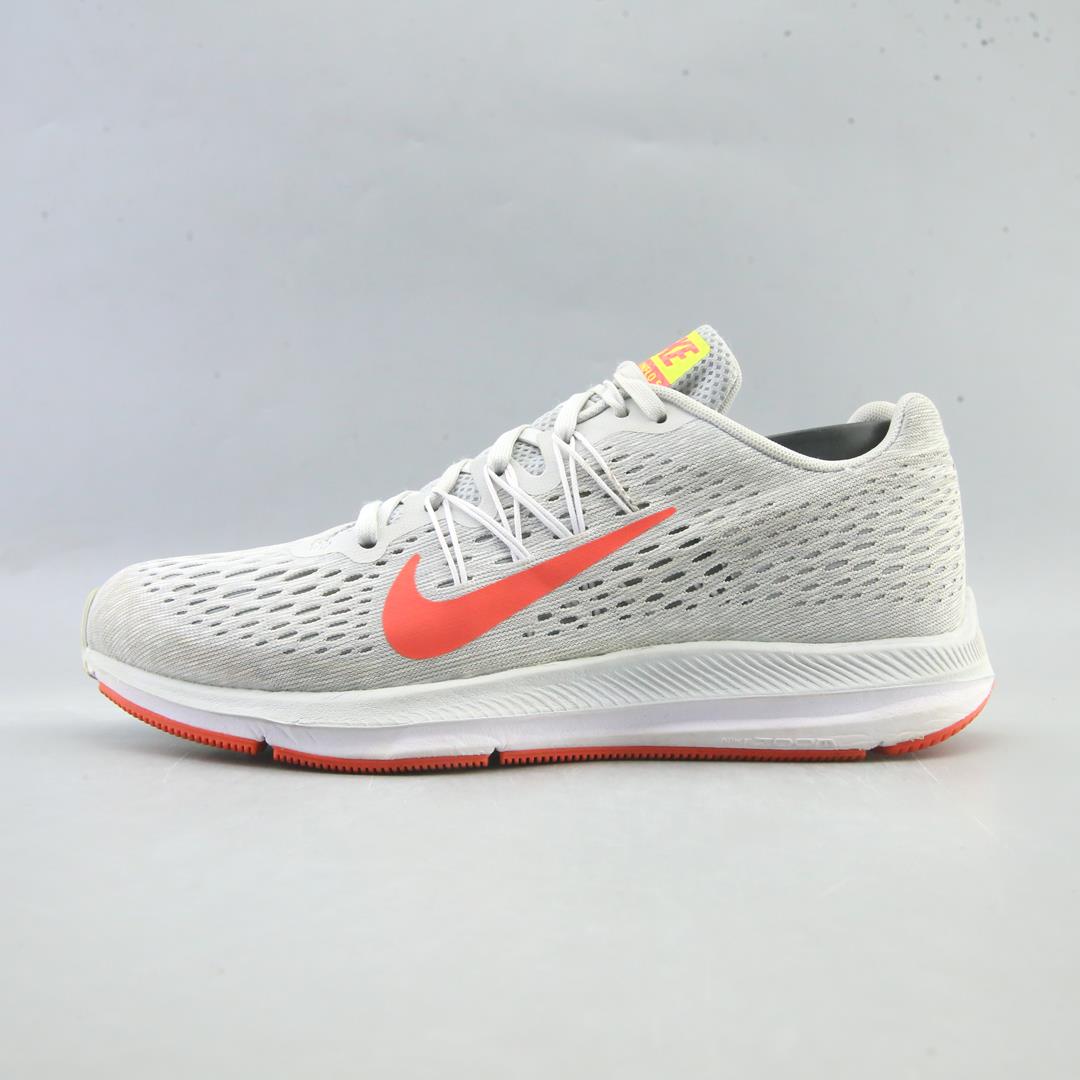 NIKE AIR ZOOM WINFLO 5
