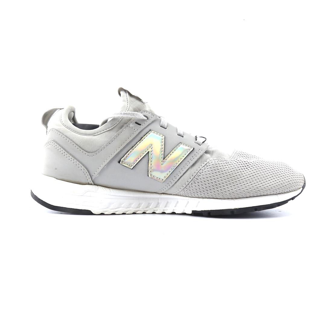 NEW BALANCE 247 V6