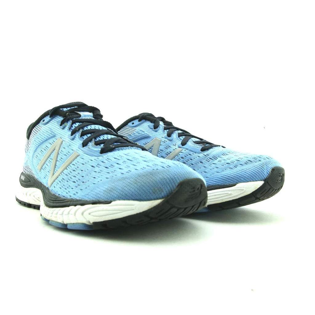 NEW BALANCE SOLVI V2