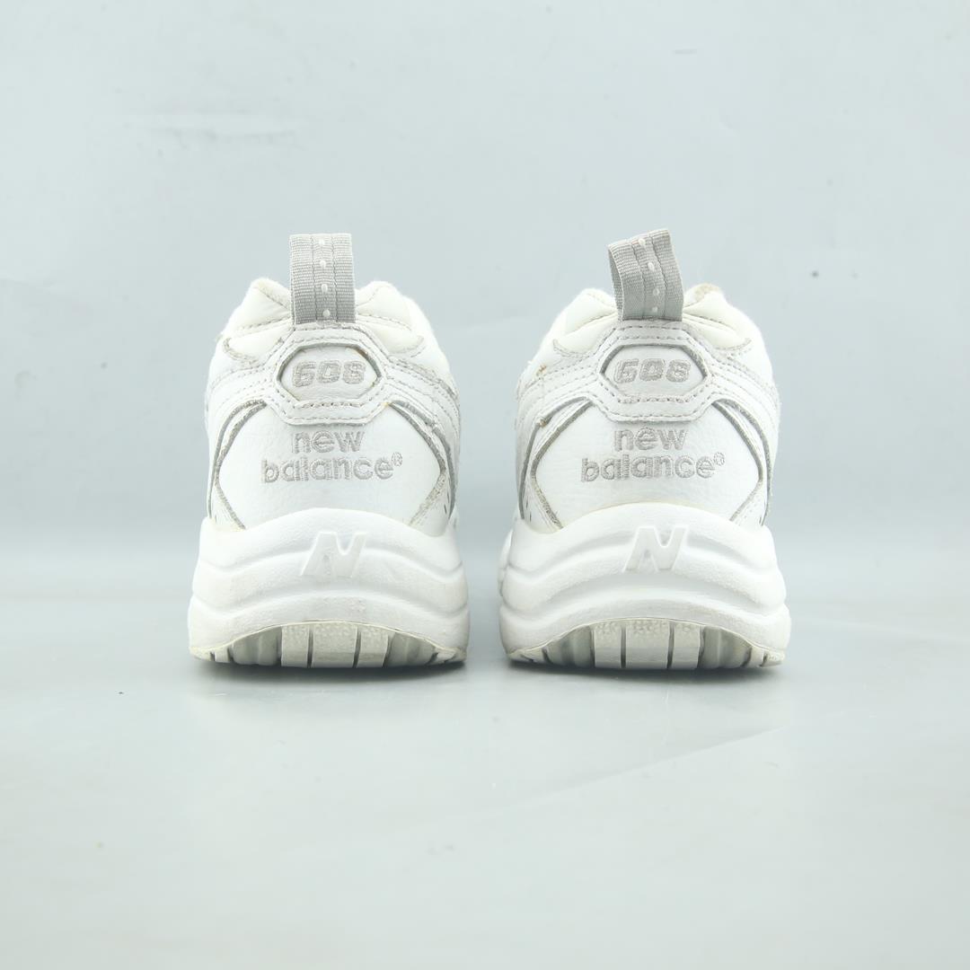 NEW BALANCE 608