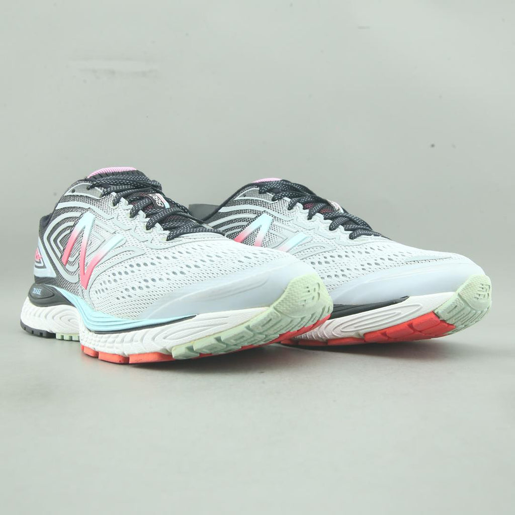 NEW BALANCE 880V7