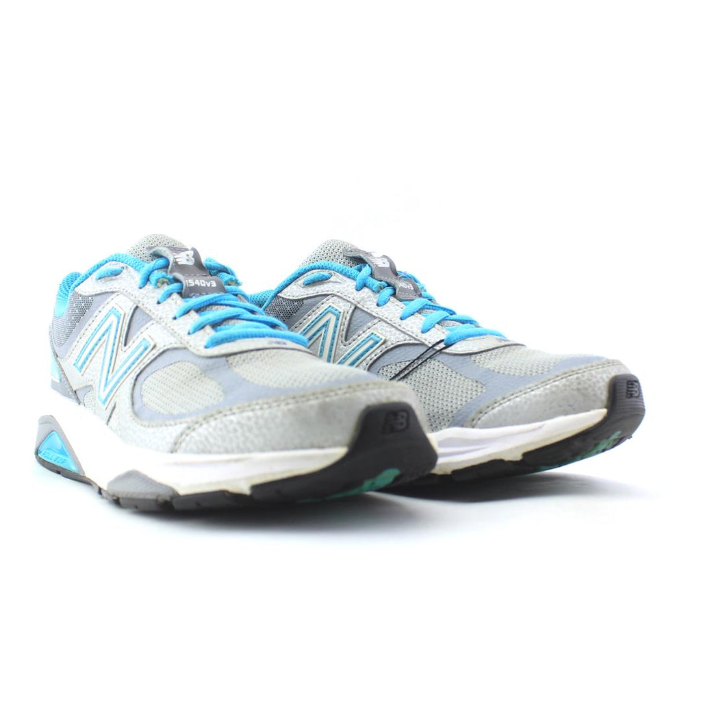 NEW BALANCE 1540V3
