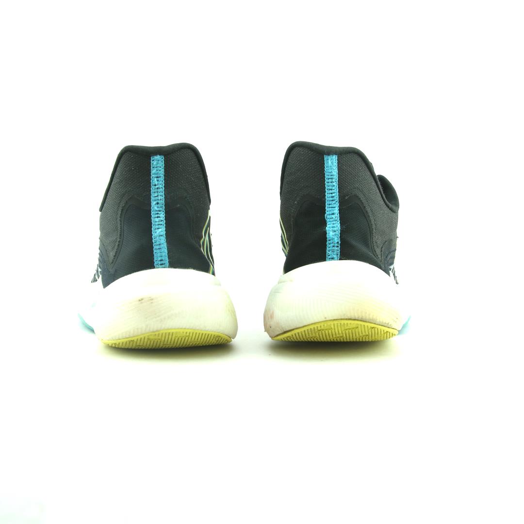 NEW BALANCE FUELCELL REBEL V2