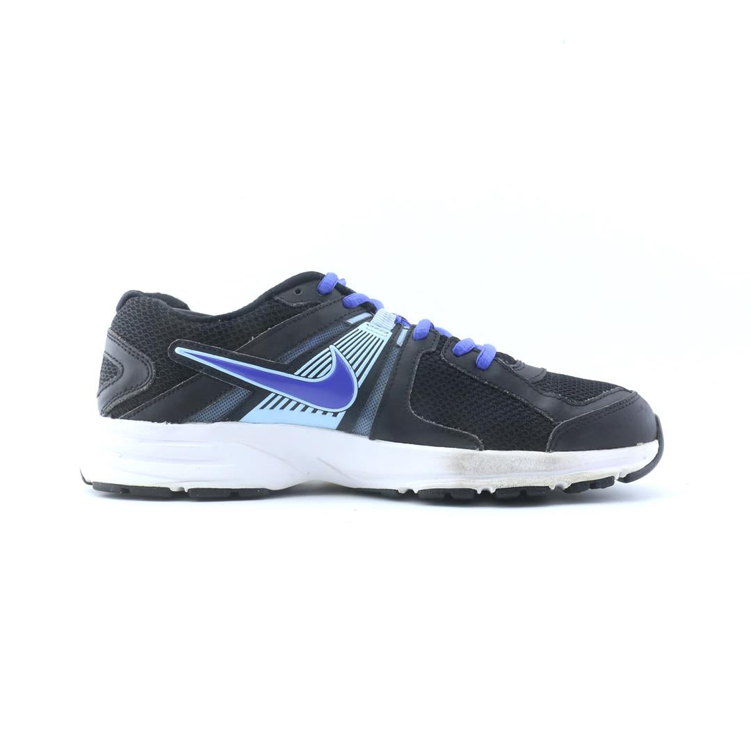 NIKE  DART 10