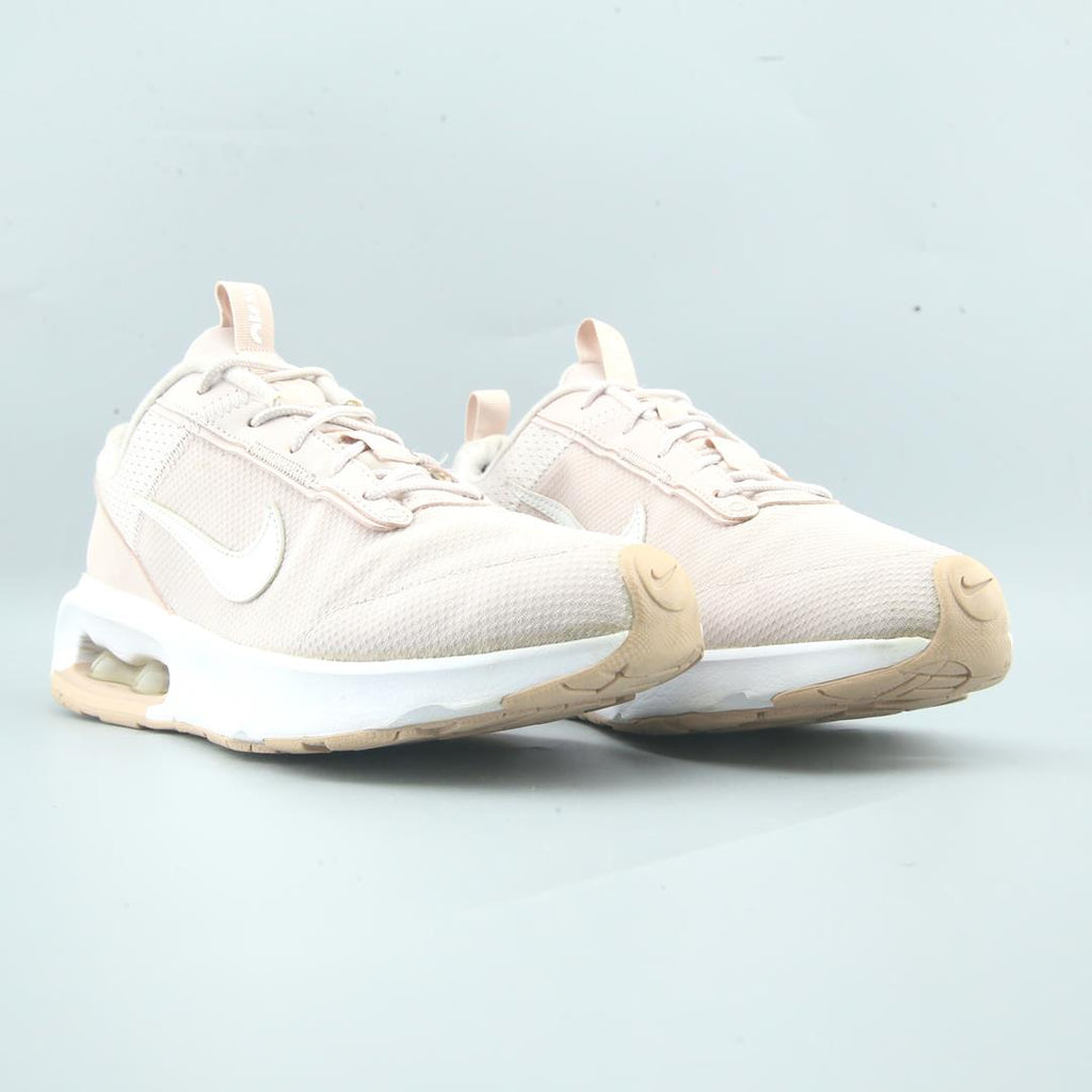 NIKE AIR MAX INTRLK