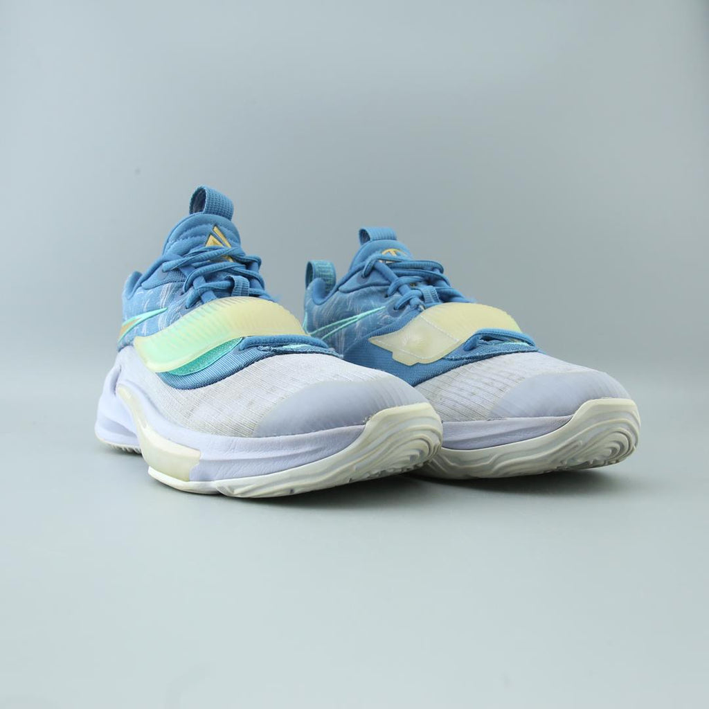 NIKE ZOOM FREAK 3
