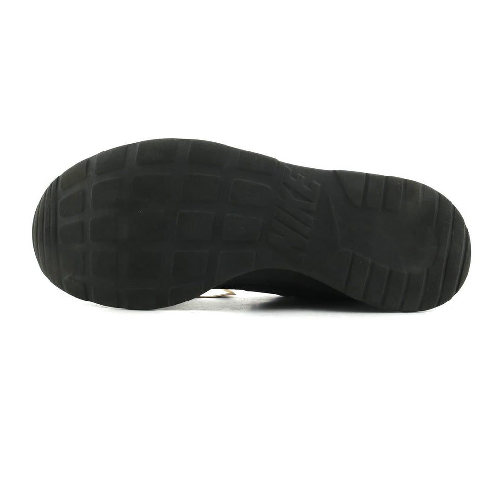 NIKE TANJUN