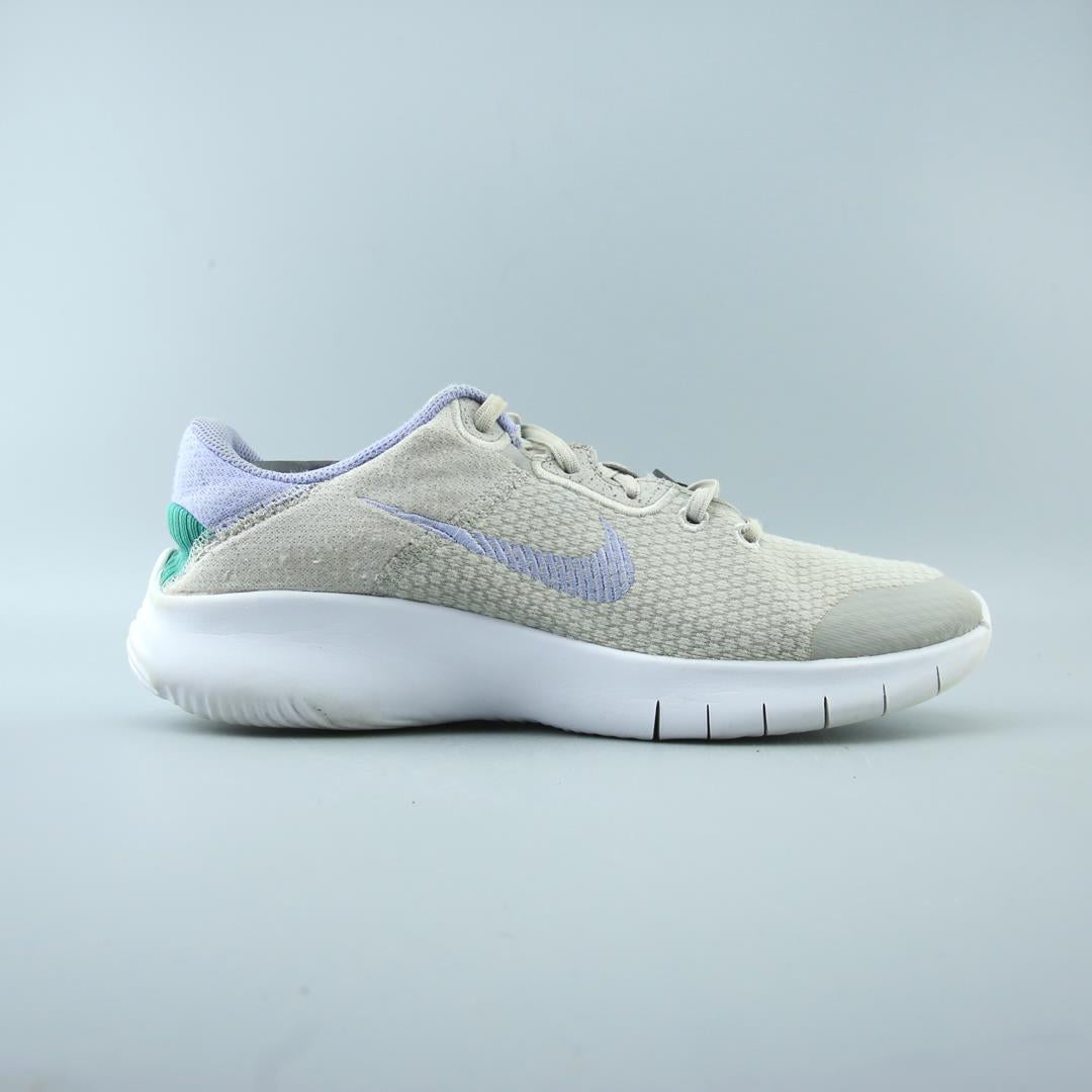 NIKE FLEX EXPERIENCE RUN 11