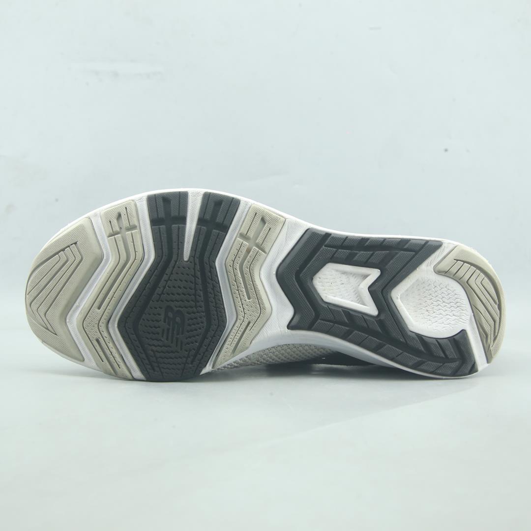 NEW BALANCE FUELCORE NERGIZE V1