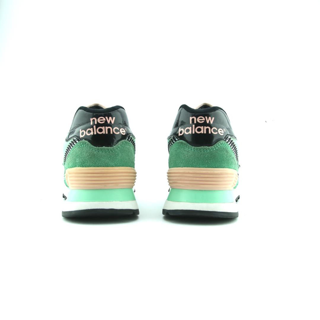 NEW BALANCE 574
