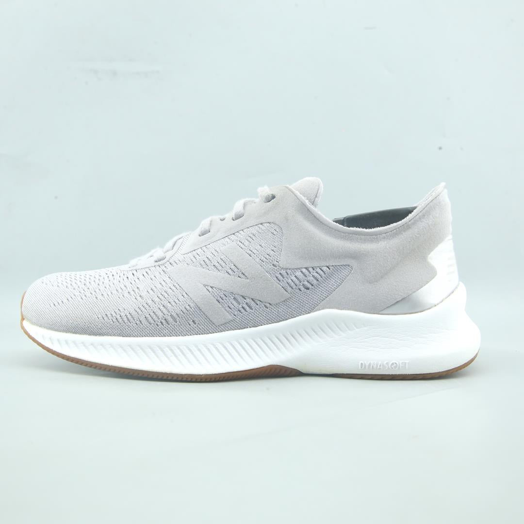 NEW BALANCE  DYNASOFT PESU V1