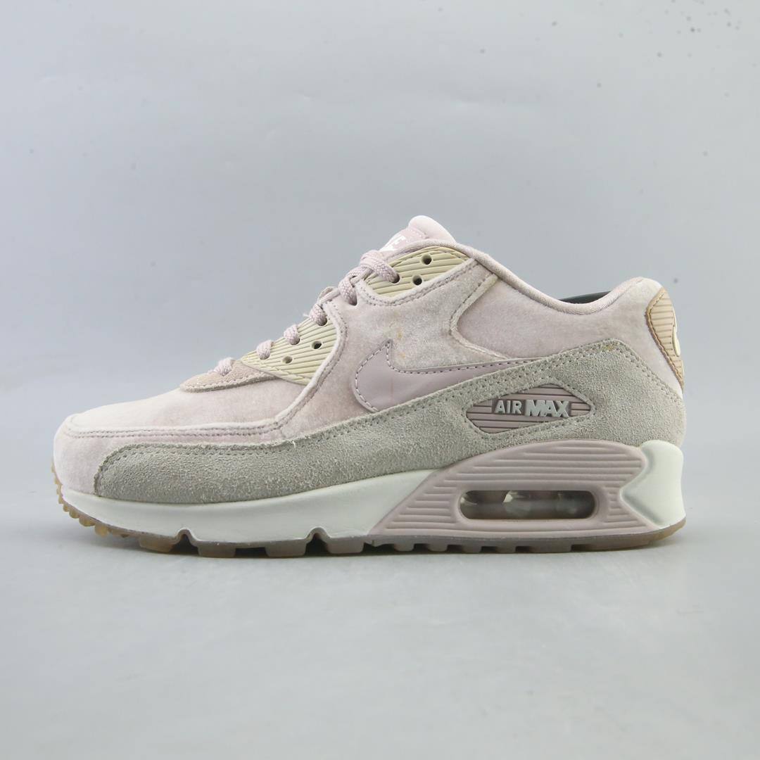 NIKE  AIR MAX 90 LX