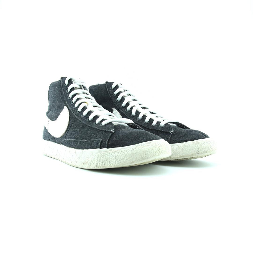 NIKE BLAZER MID