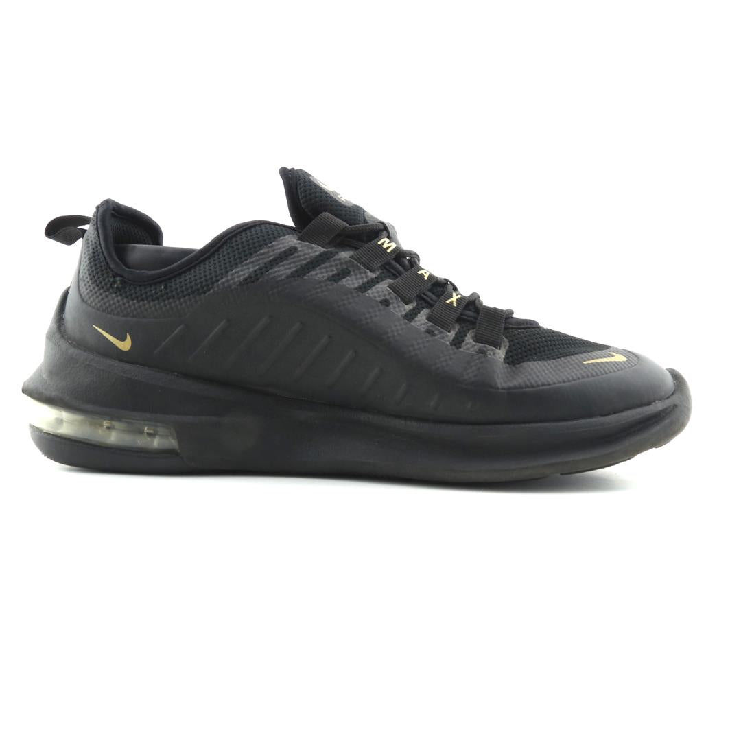 NIKE AIR MAX AXIS