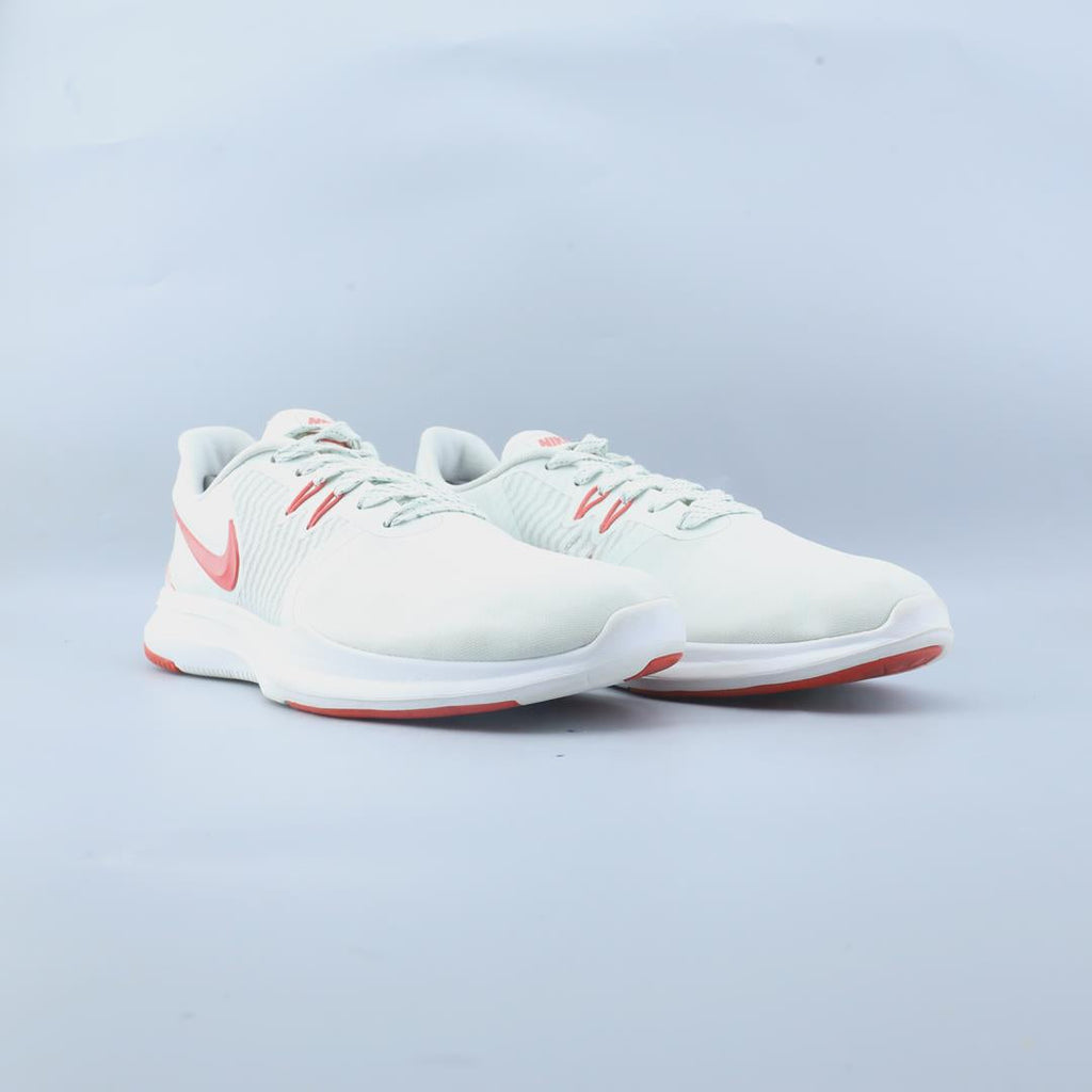 NIKE IN SEASON TR 8