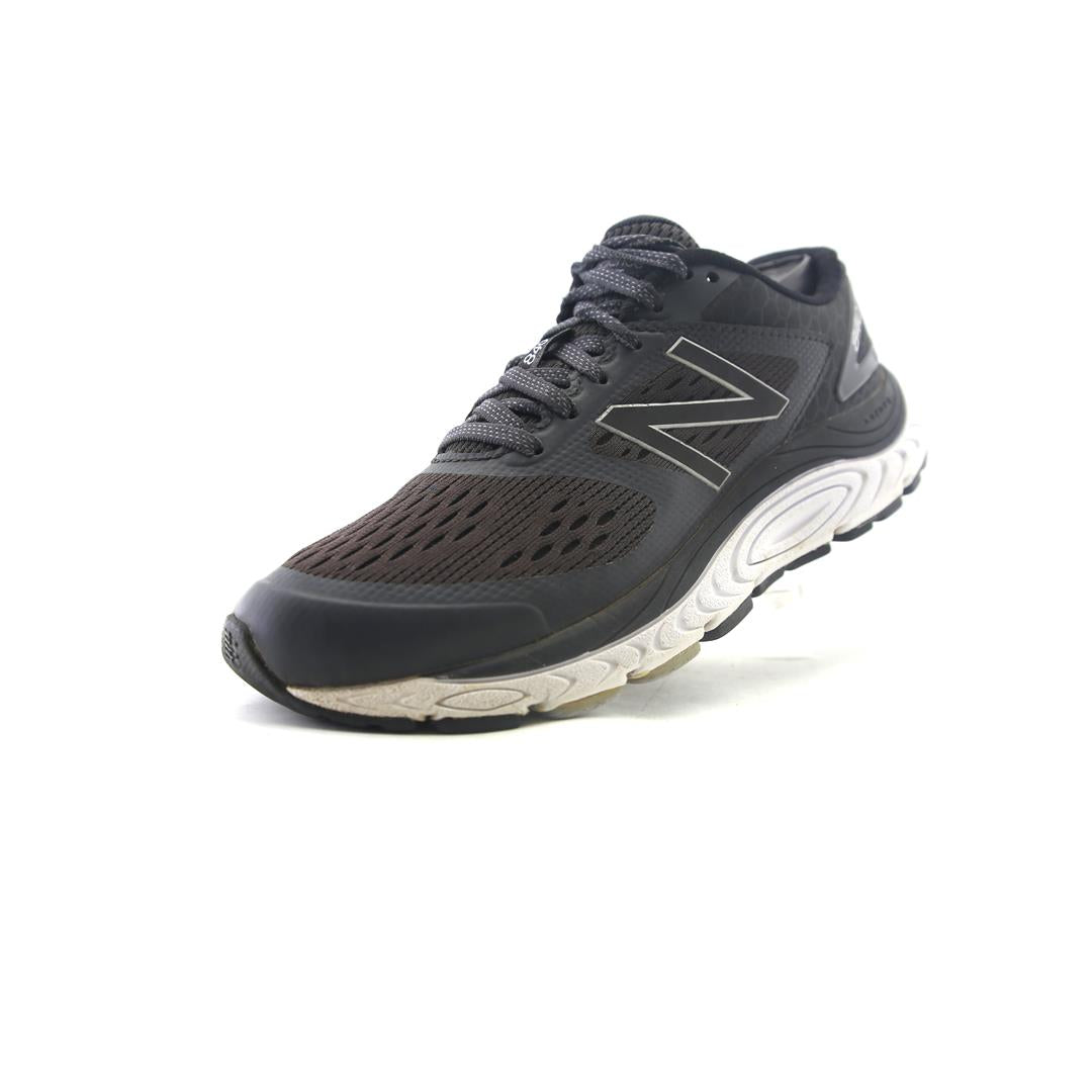 NEW BALANCE 840 V4