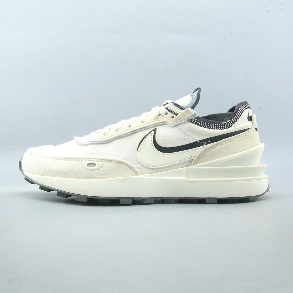 NIKE WAFFLE ONE