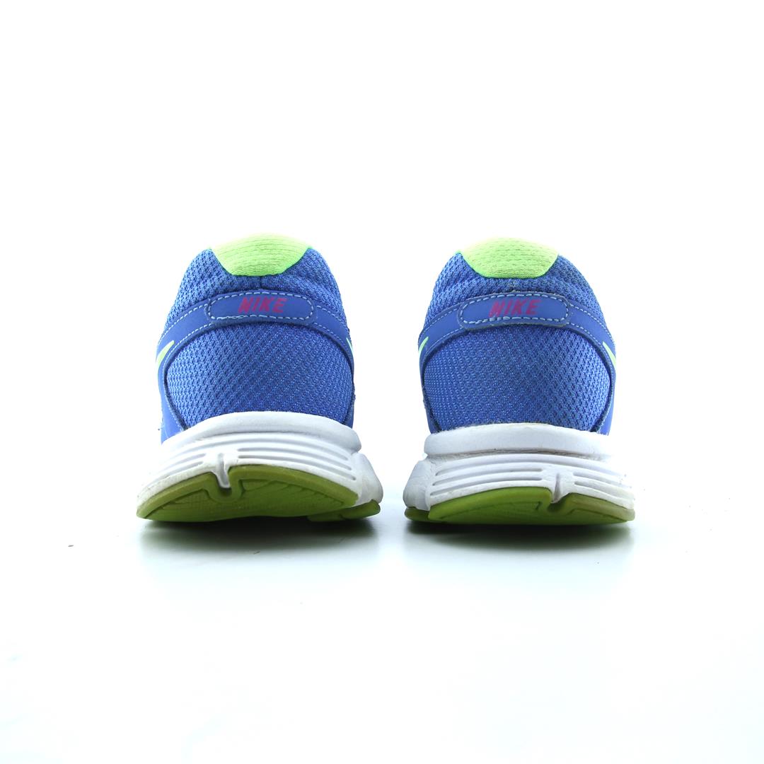 NIKE REVOLUTION 2