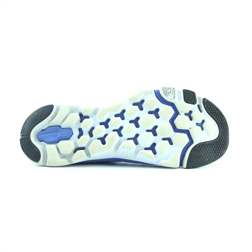 NIKE  FLEX SUPREME TR 4
