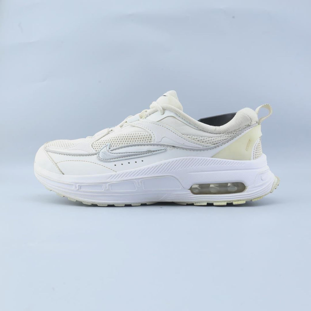 NIKE AIR MAX BLISS
