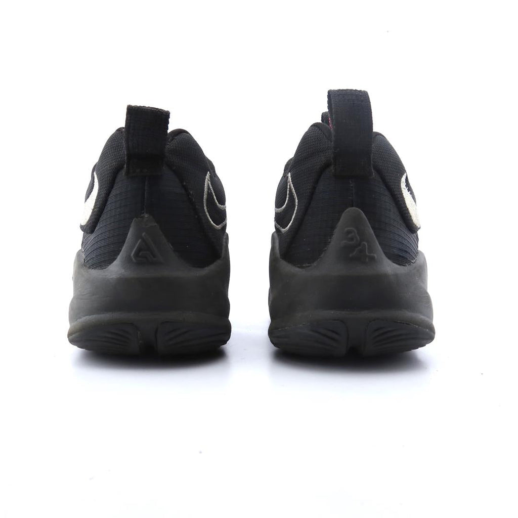 NIKE ZOOM FREAK 3