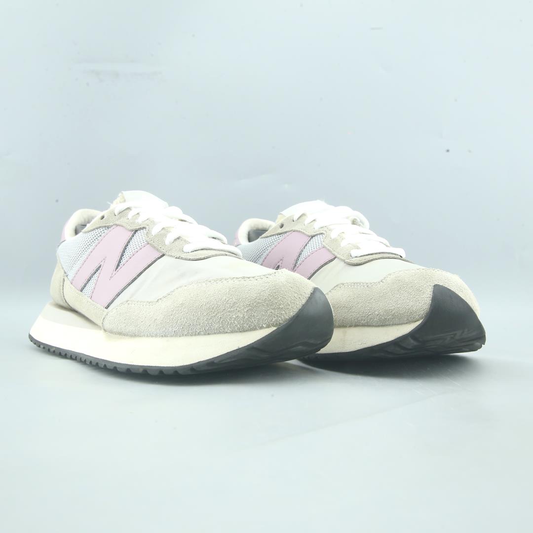 NEW BALANCE 237