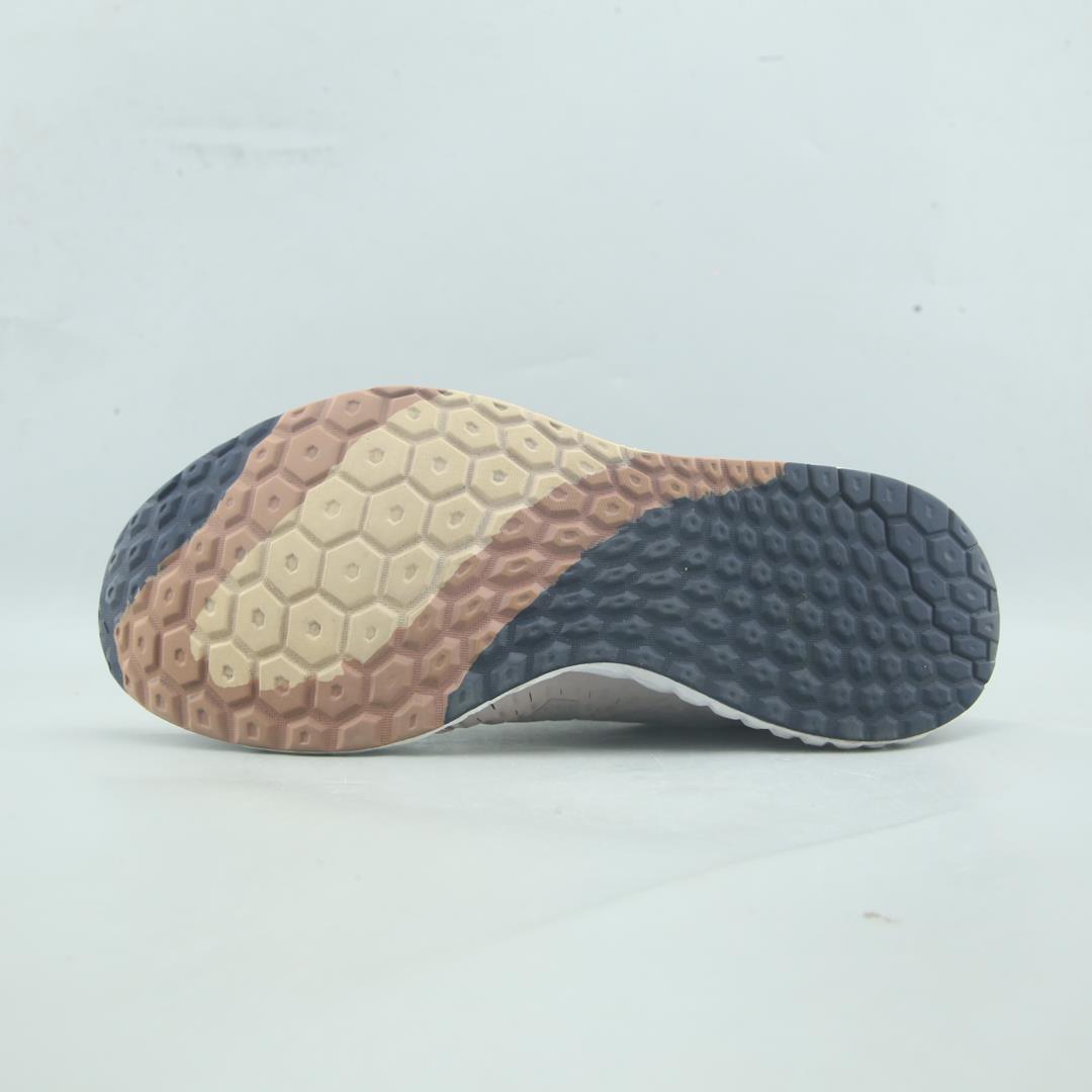 NEW BALANCE FRESH FOAM ZANTE V4