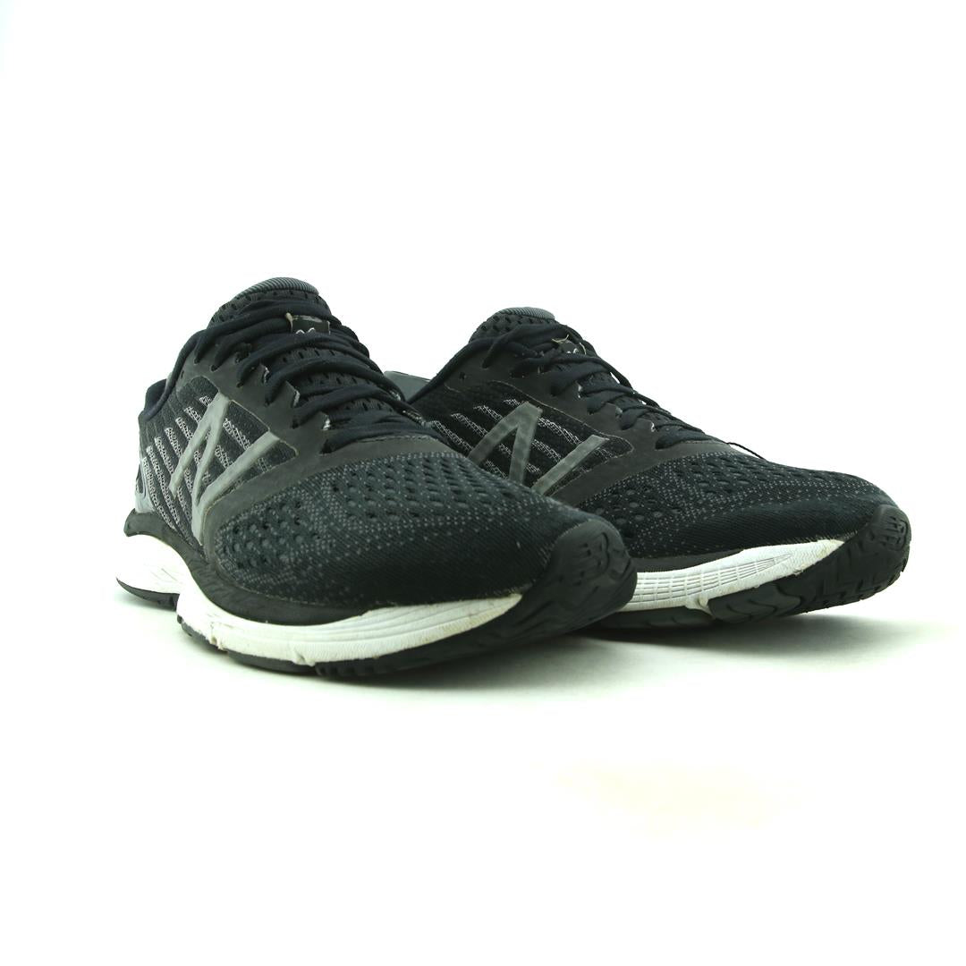 NEW BALANCE 860V9