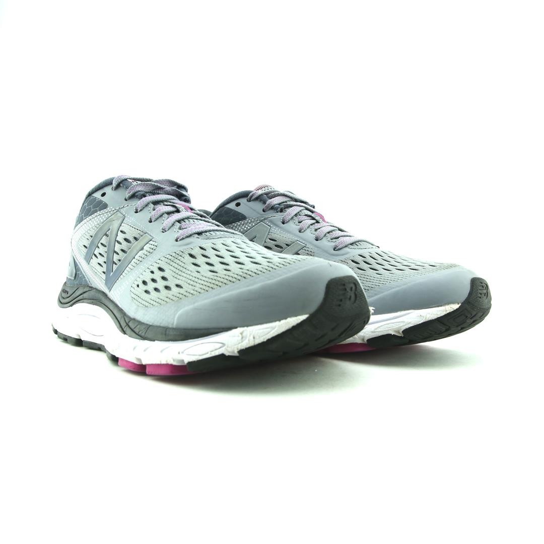 NEW BALANCE 840V4