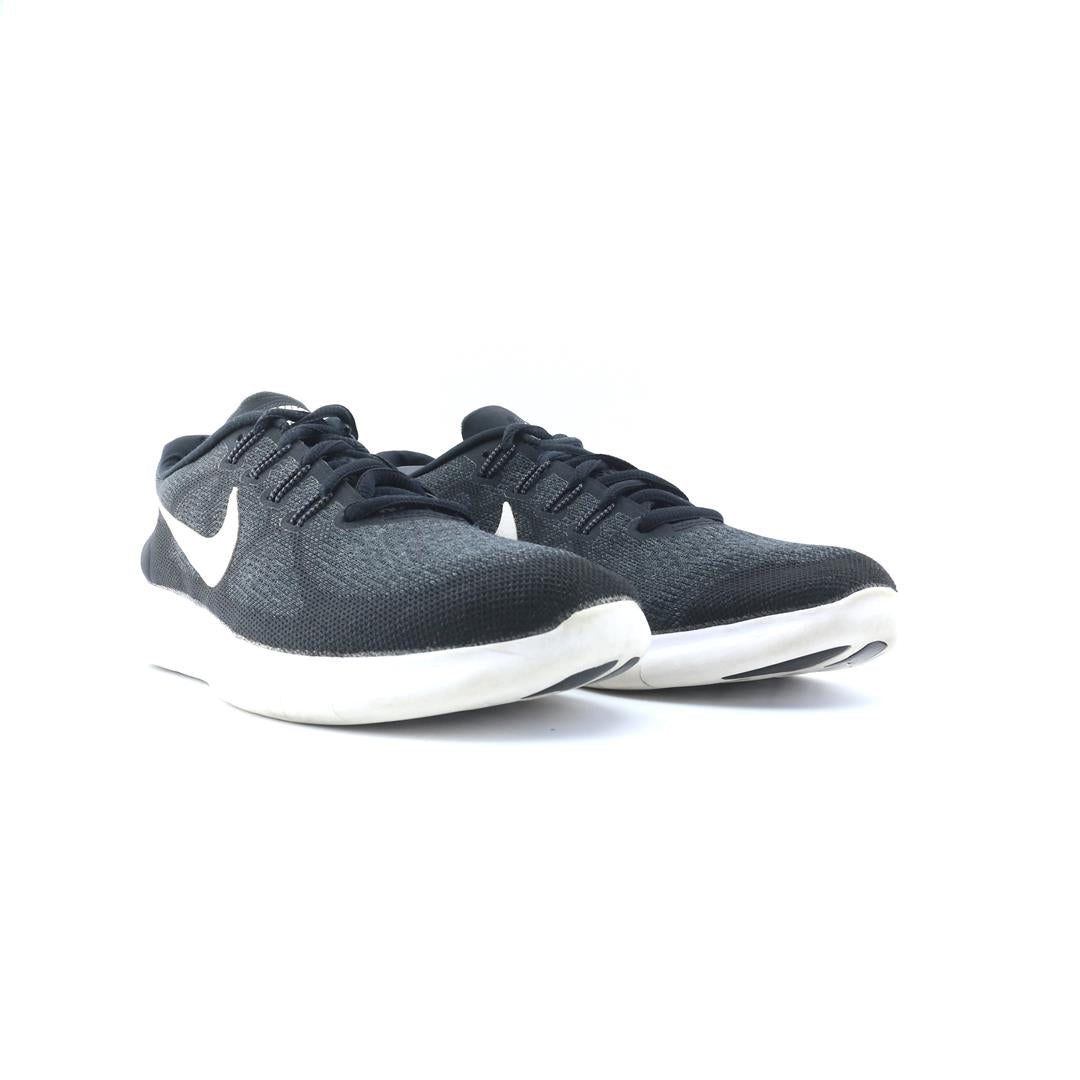 NIKE FREE RUN