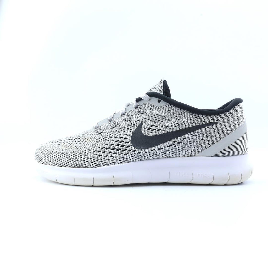 NIKE FREE RN