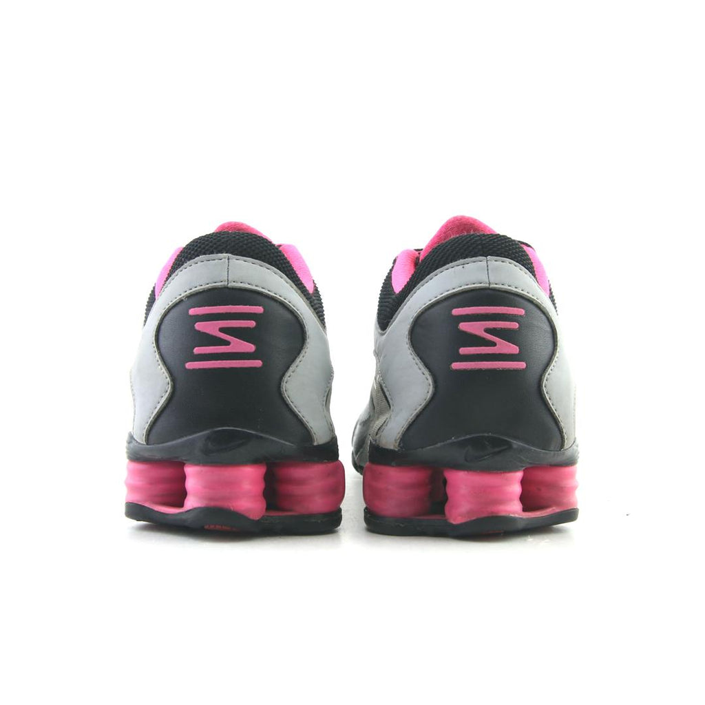 NIKE SHOX VAEDA