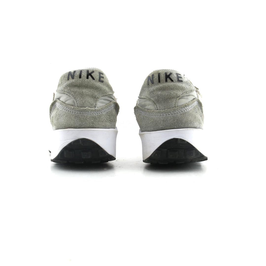 NIKE WAFFLE DEBUT
