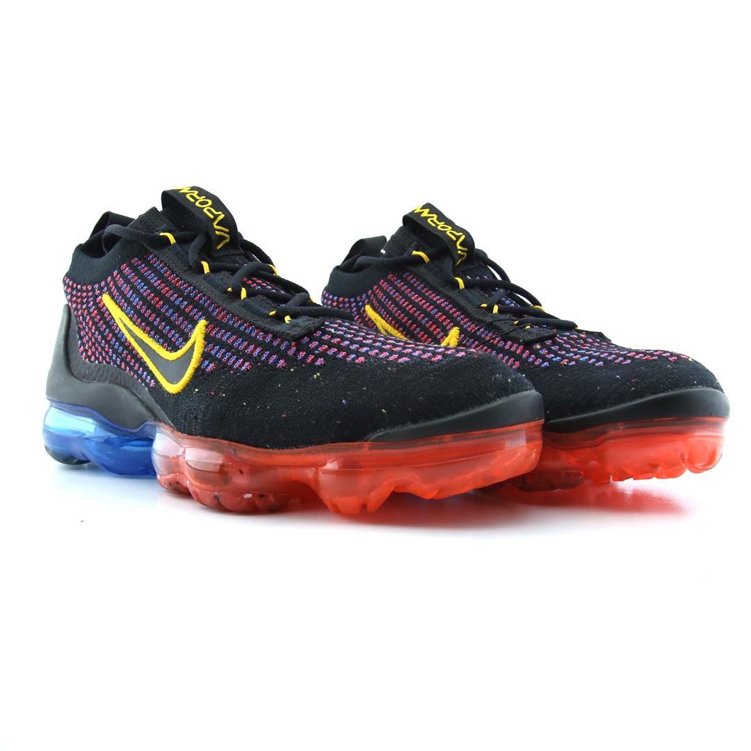 NIKE  AIR VAPORMAX 2021 FK