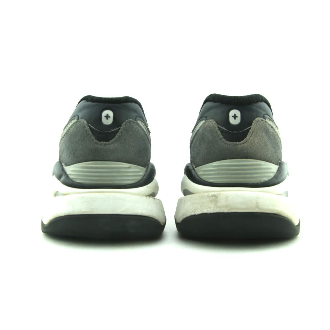 NEW BALANCE  57/40