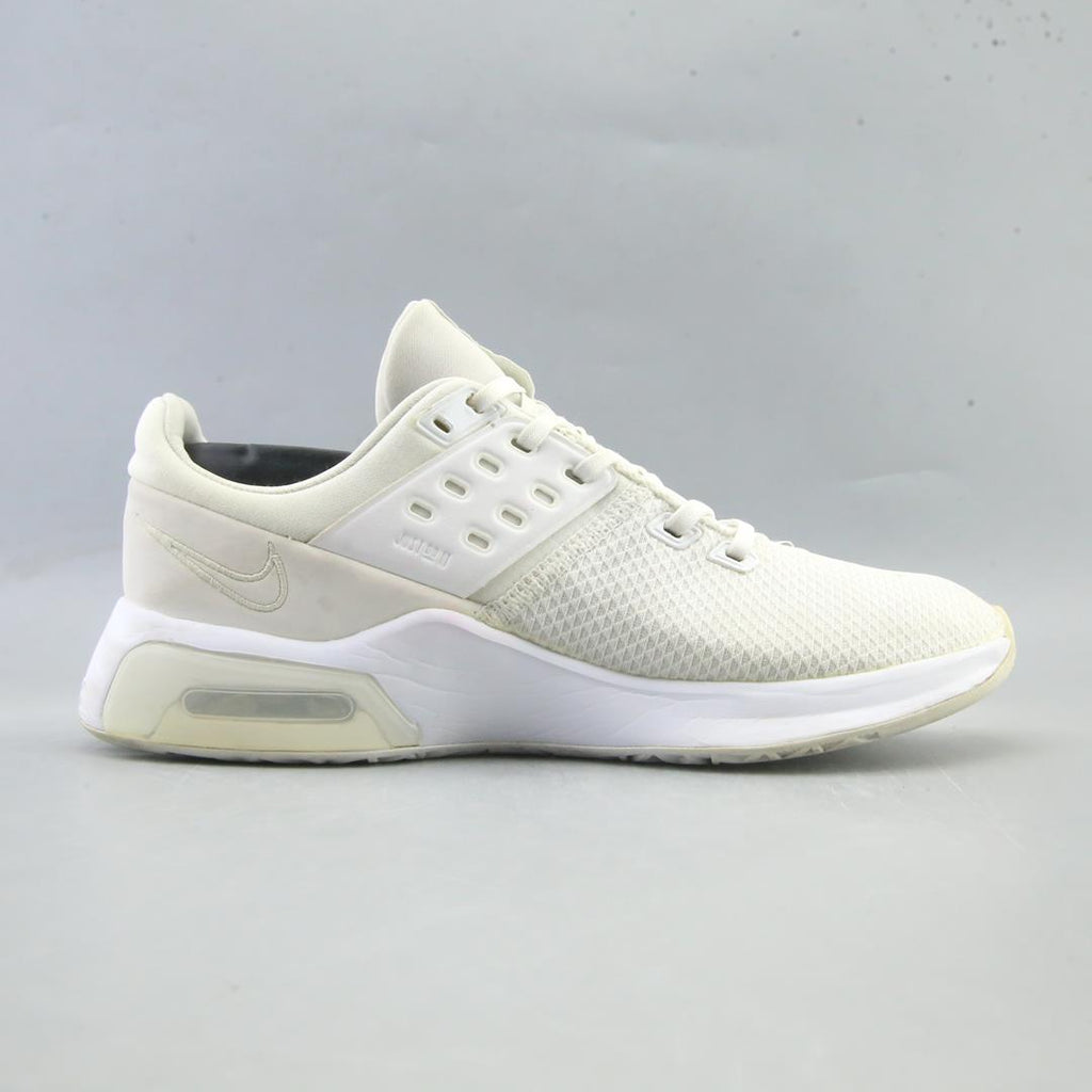 NIKE AIR MAX BELLA TR 4