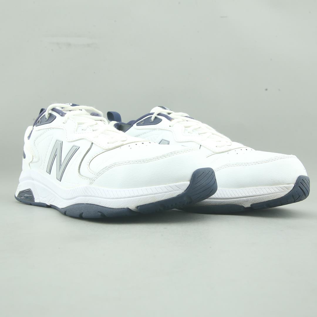NEW BALANCE 857V3