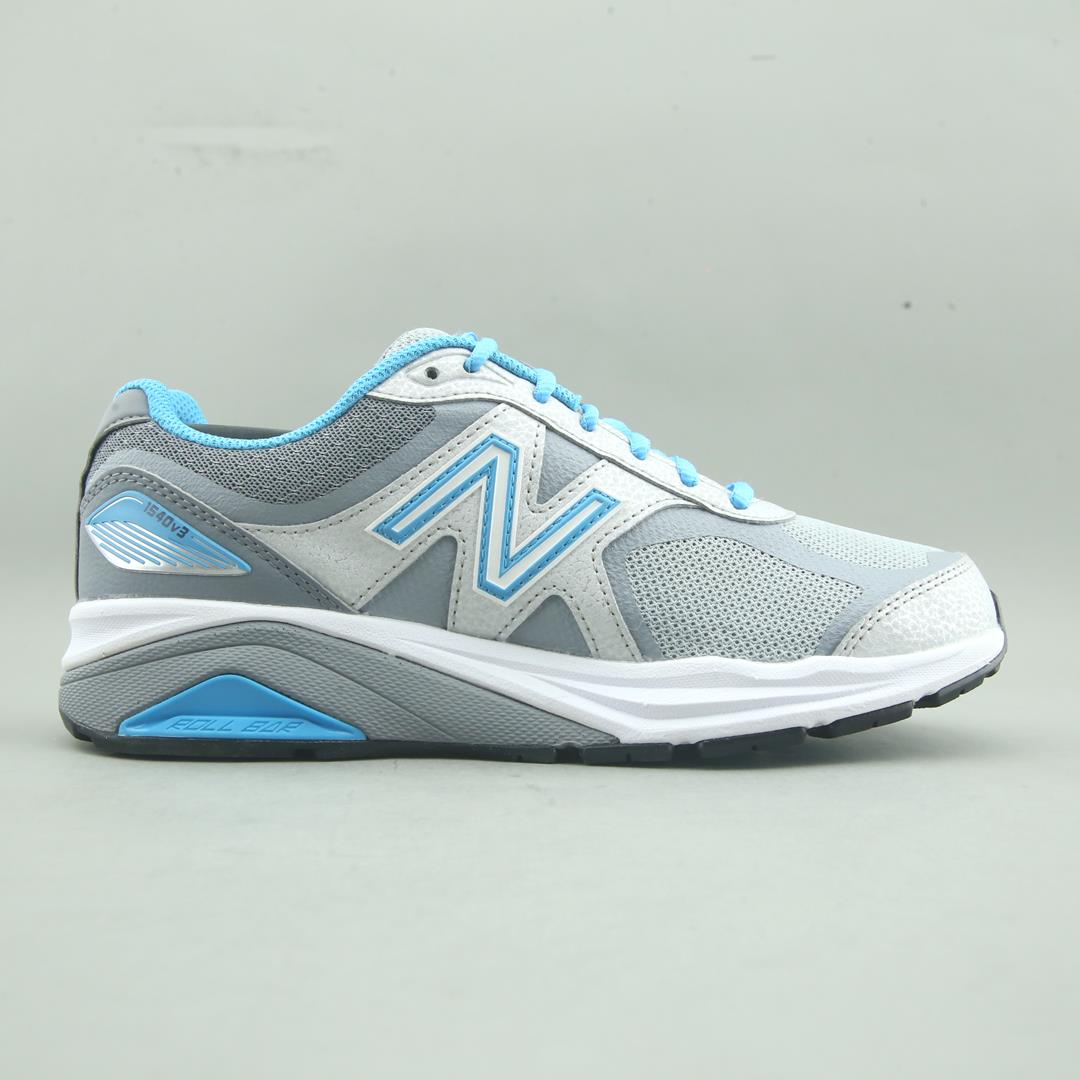 NEW BALANCE  1540V3