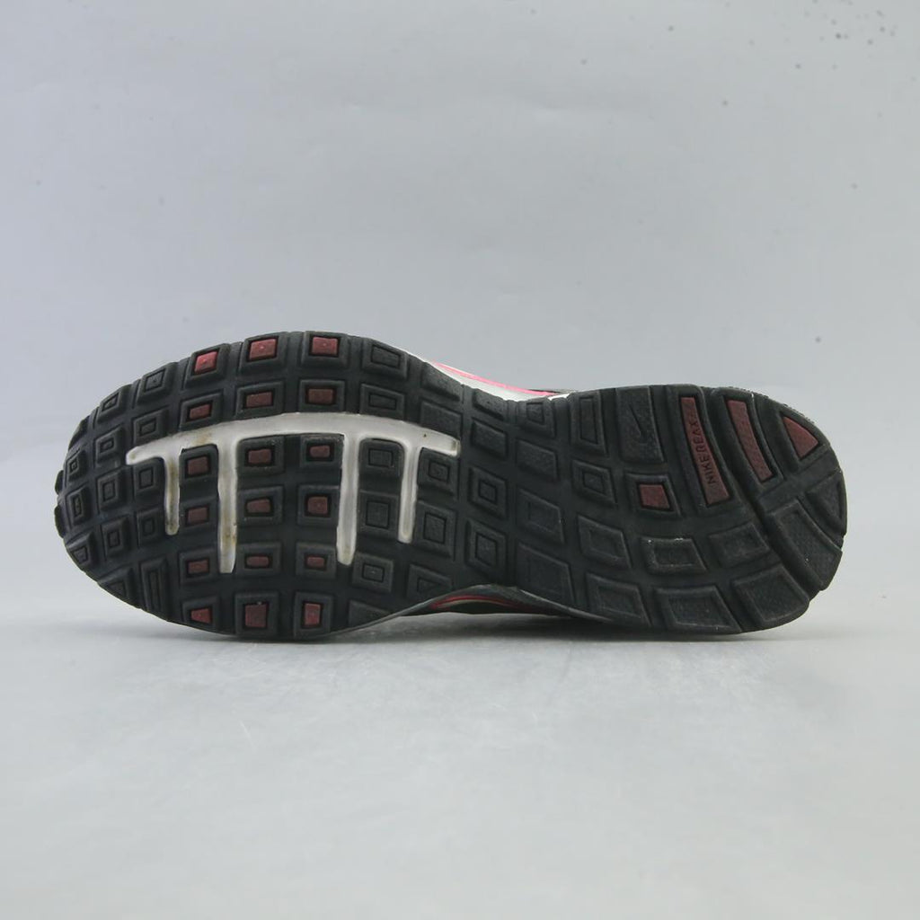 NIKE REAX RUN 5