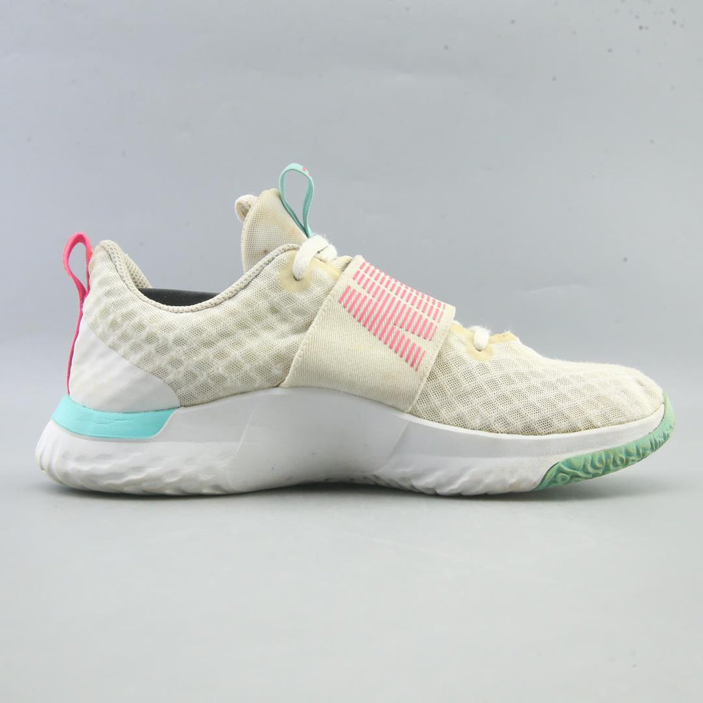 NIKE SEASON TR 9