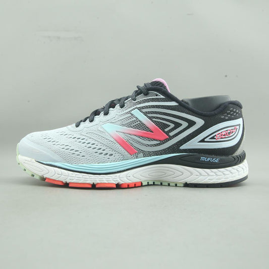 NEW BALANCE 880V7