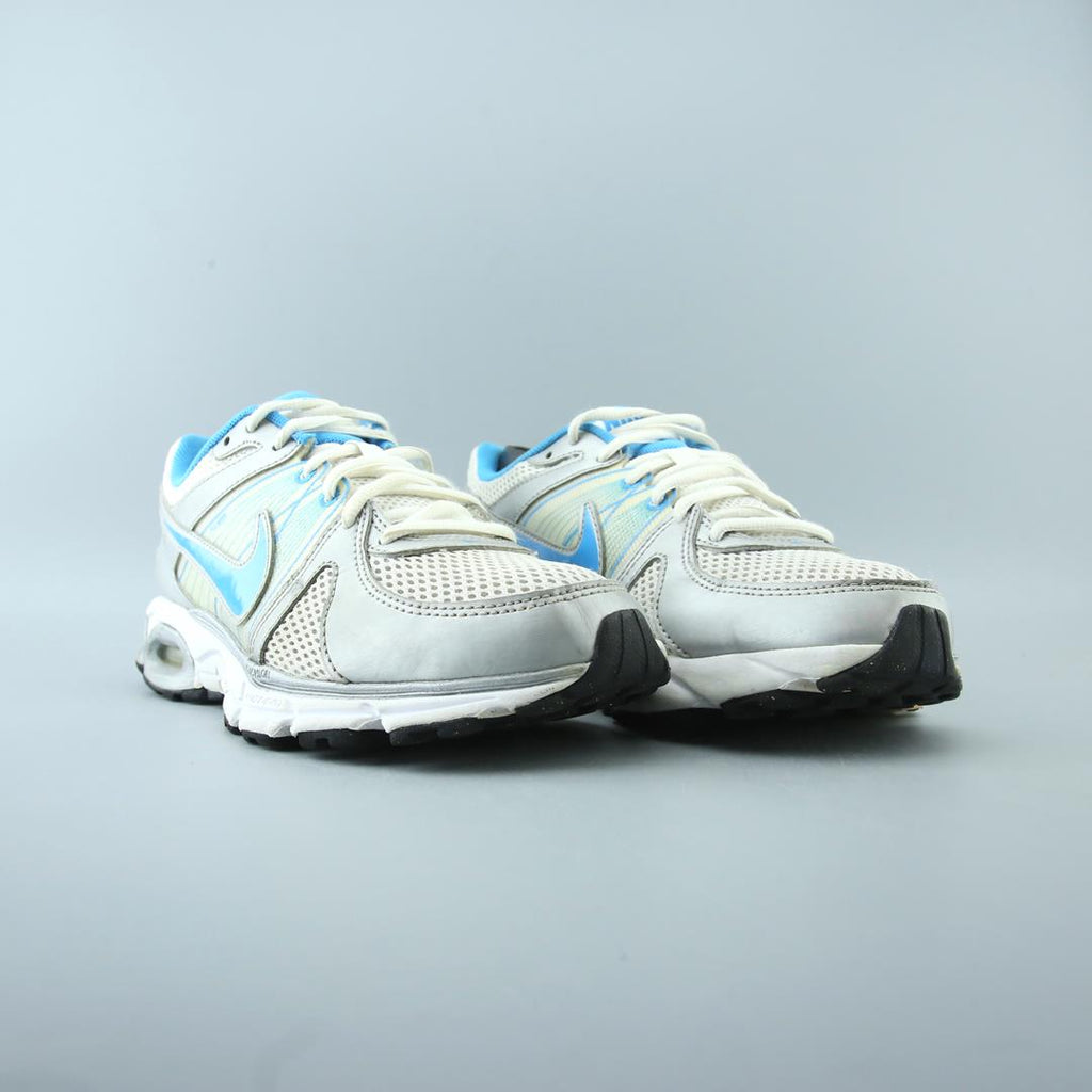 NIKE AIR MAX MOTO 9