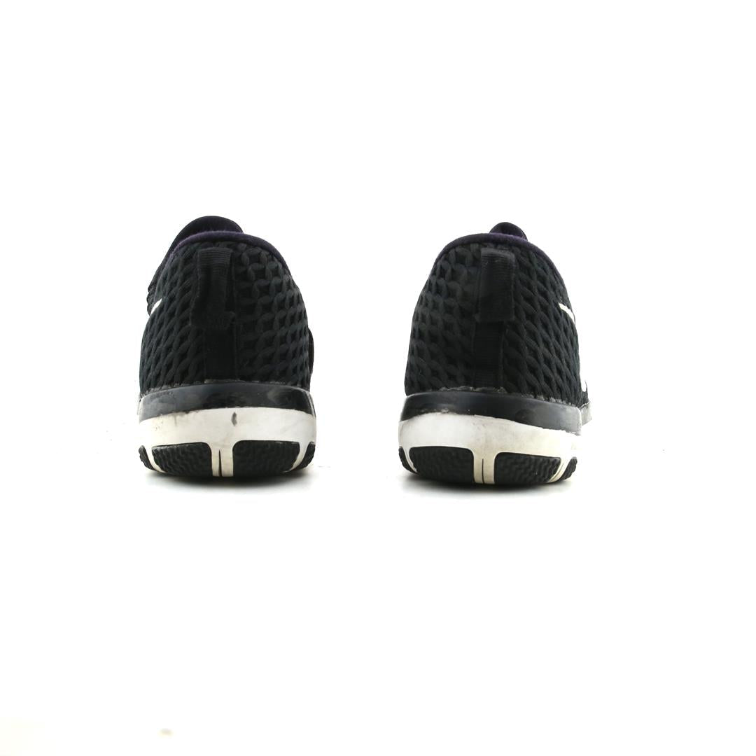 NIKE  FREE CONNECT