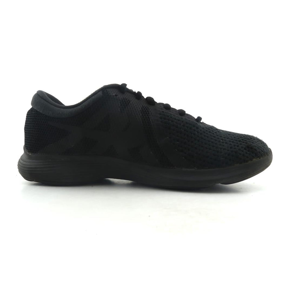 NIKE REVOLUTION 4