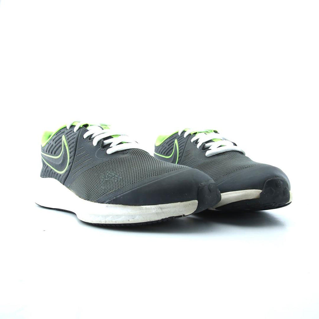 NIKE STAR RUNNER