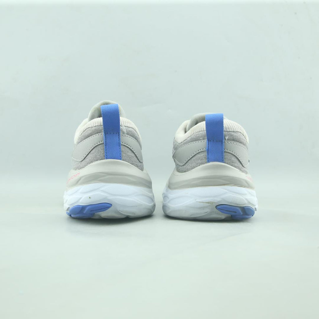 NEW BALANCE  FRESH FOAM ALTOH V1