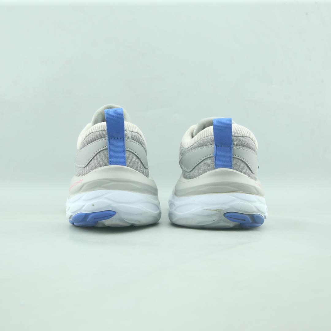 NEW BALANCE  FRESH FOAM ALTOH V1