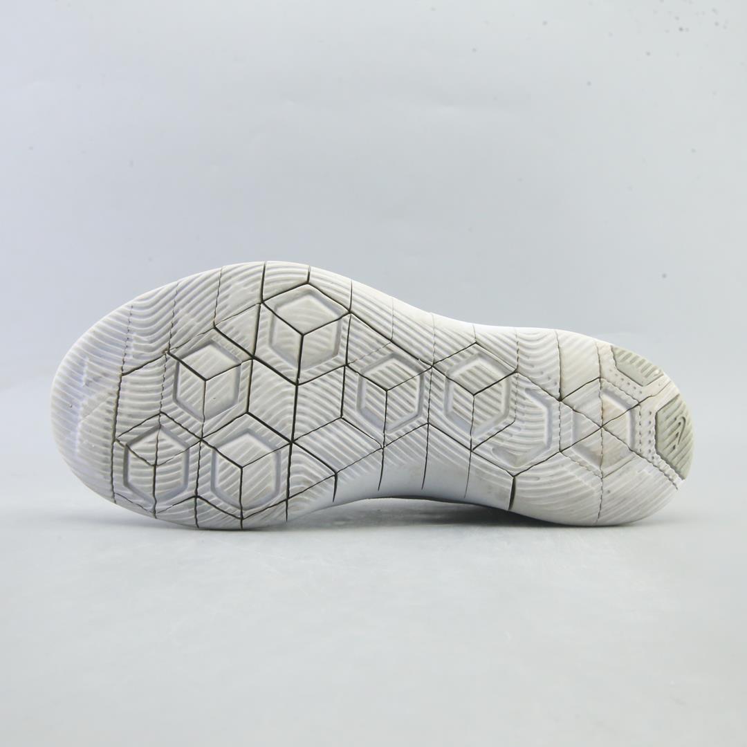 NIKE  FLEX CONTACT